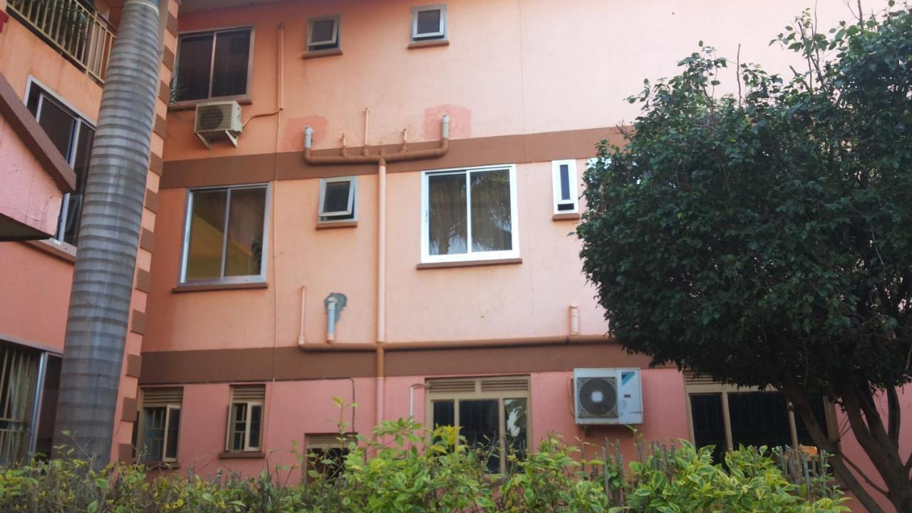 Daysinn Hotel Lira Kültér fotó