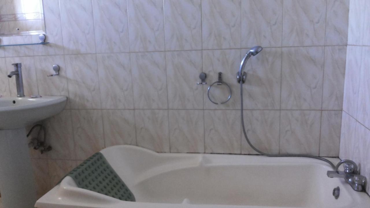 Daysinn Hotel Lira Kültér fotó
