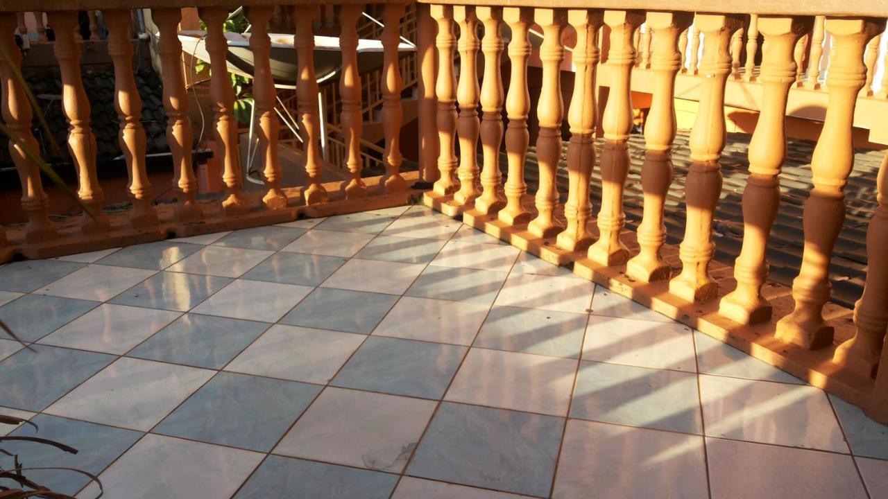 Daysinn Hotel Lira Kültér fotó