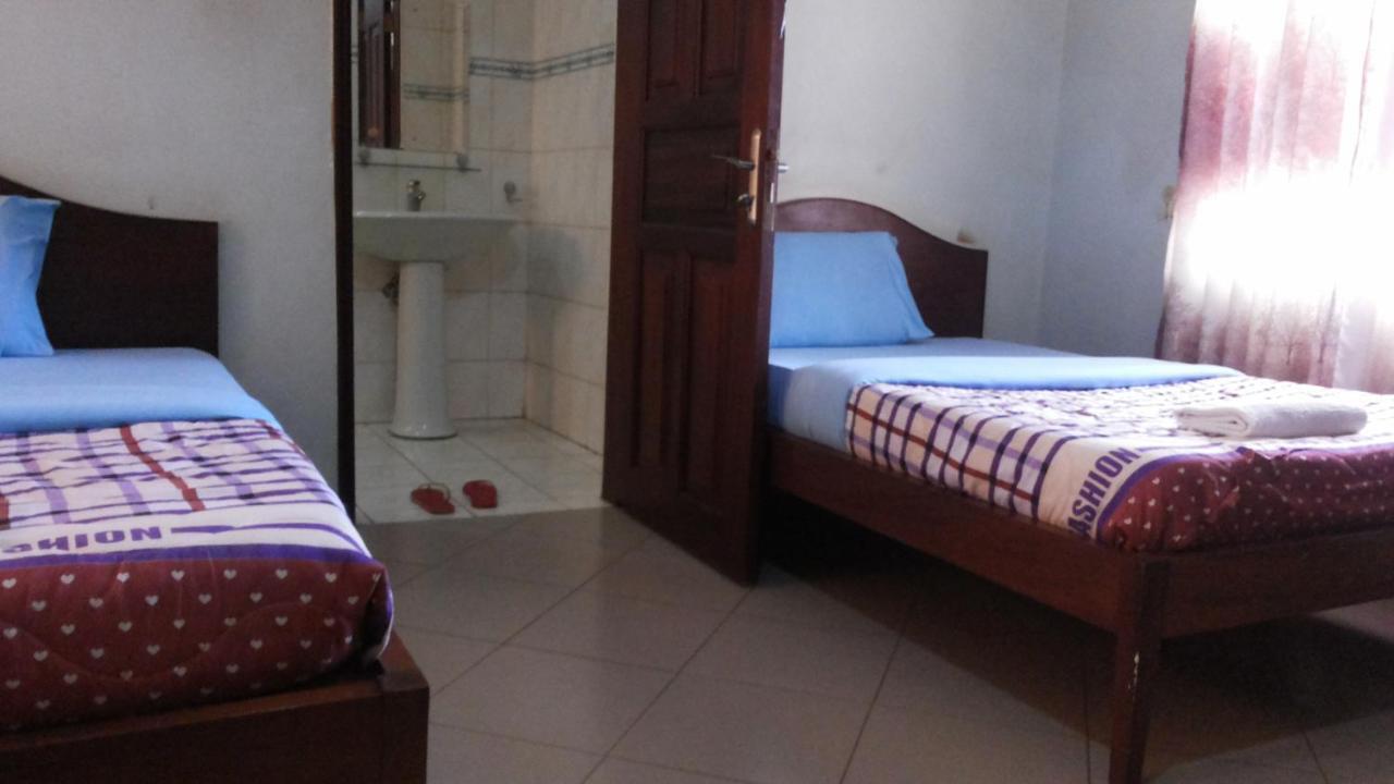 Daysinn Hotel Lira Kültér fotó
