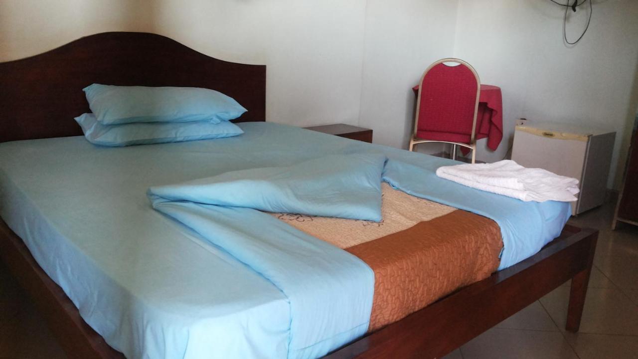 Daysinn Hotel Lira Kültér fotó
